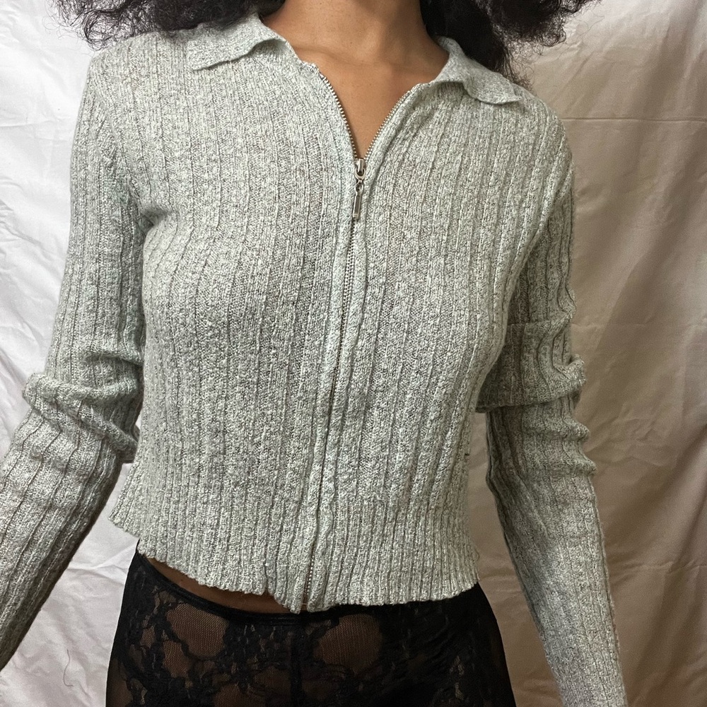 Women's green Gray Zip-Up Sweater